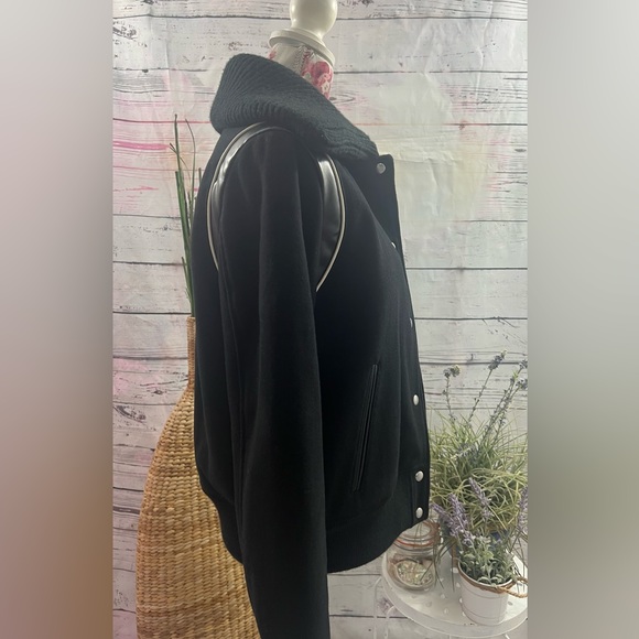 Gap Varsity Wool Bomber Jacket Size TALL Small in Black - Picture 4 of 12